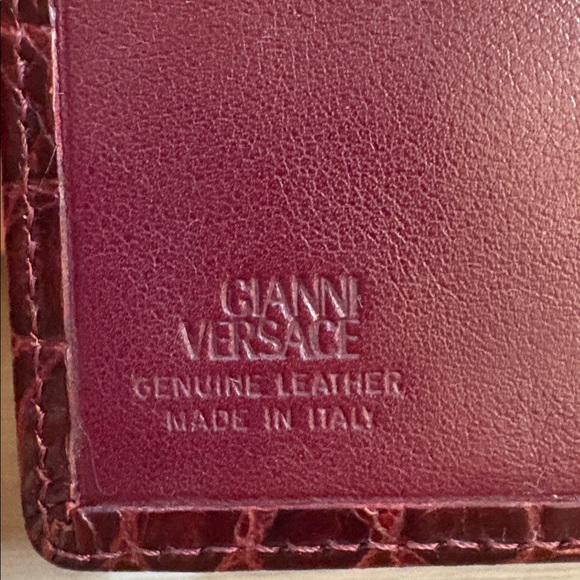 New Versace Red Leather wallet - Picture 7 of 12